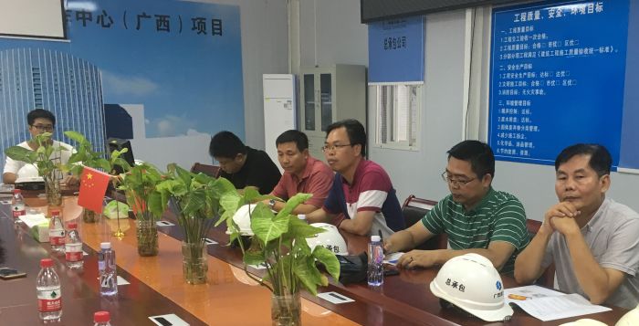 陈祖训在总结会上讲话。。。。。。卢文清摄.jpg