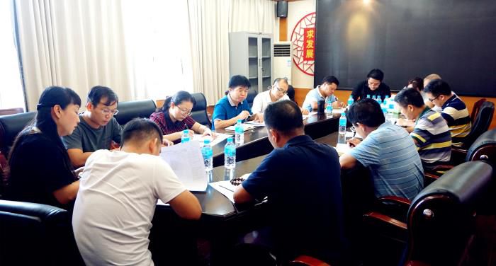 1聚会现场。。谢微旋 摄700.JPG