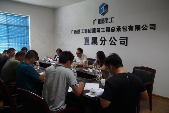 3聚会现场。。。。刘萌萌 摄700.JPG