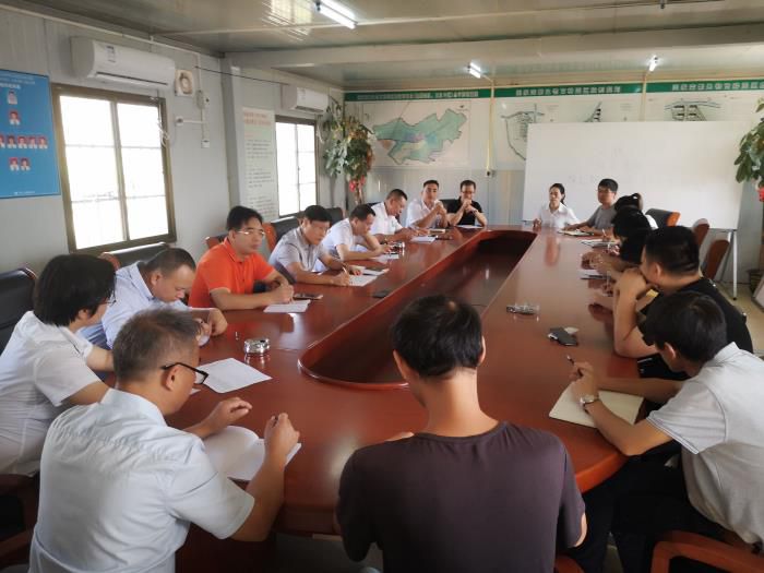 3.2聚会现场。。。胡亮 摄700.jpg