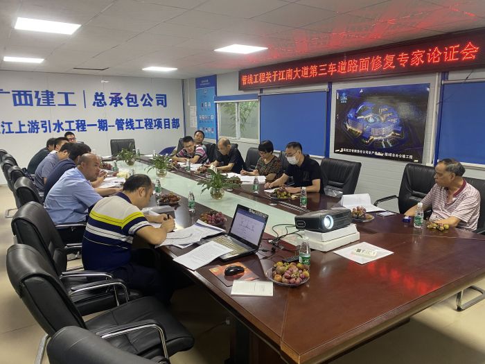 聚会现场。。。杜存辉 摄.jpg