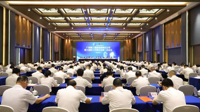 聚会现场。。。。李立云 摄.jpg