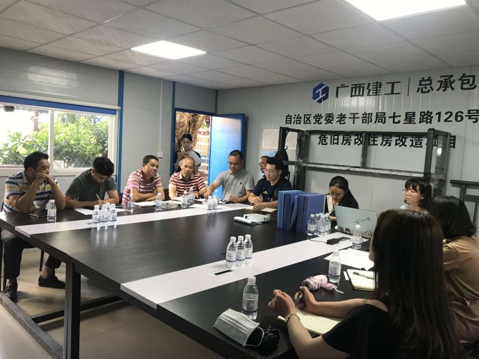 聚会现场。。。何美标 摄.jpg