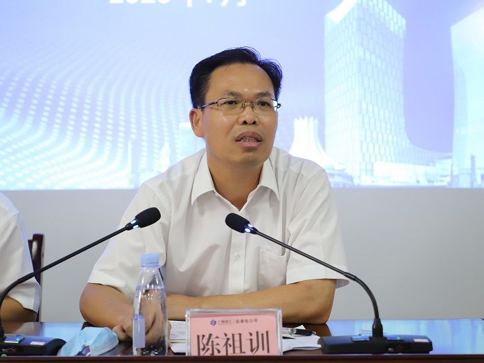陈祖训讲话。。。。李立云 摄1.JPG