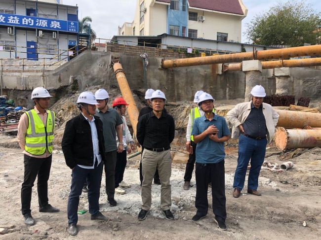 4现场检查指导。。。。。。陆勤 摄.jpg