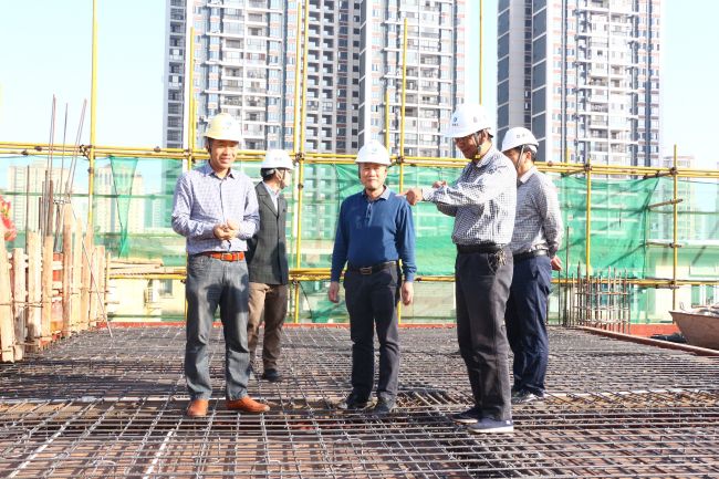 现场检查指导。。。。张钊林 摄.jpg