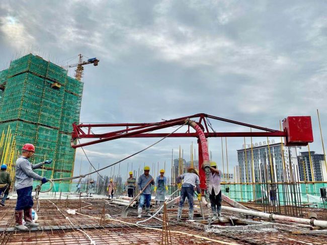 施工现场。。。廖伟强 摄.jpg