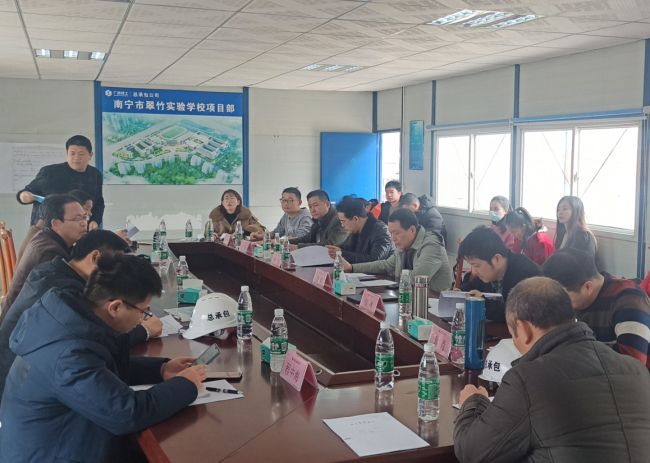 聚会现场。。张润芳 摄.jpg