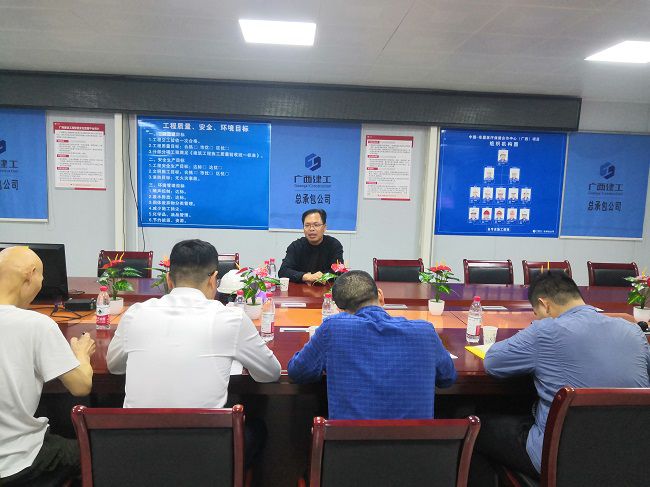 聚会现场。。。。。。刘华 摄（修图）.jpg