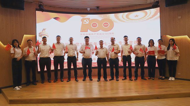 合影。。。卢勤 摄（修图）.jpg