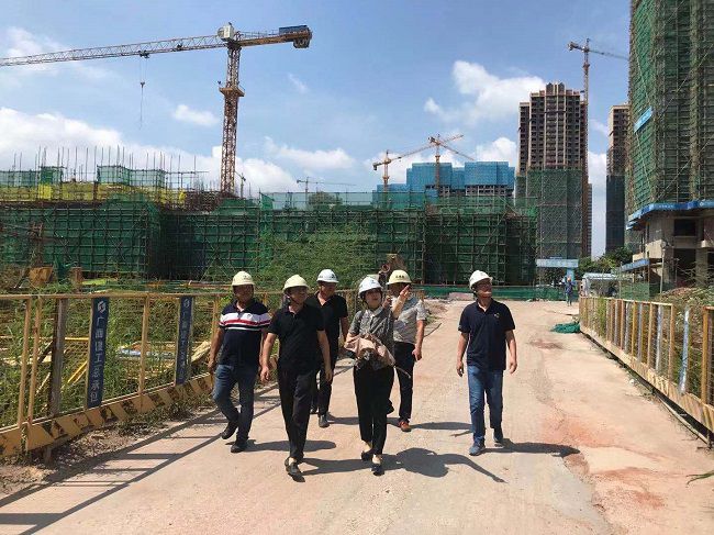 检查现场。。。。；；；；；莆氖 摄（修图）.jpg