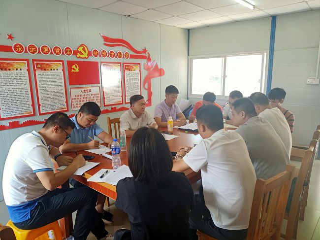 1聚会现场。。；；；；；；谱似 摄（修图）.jpg