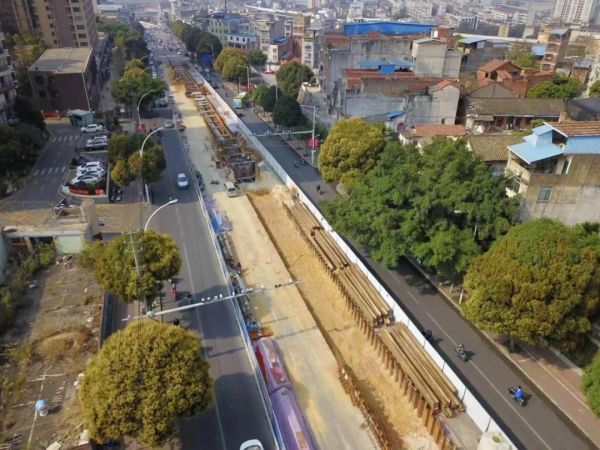 望州路项目现场。。。。。。廖卓政 摄（修图）.jpg