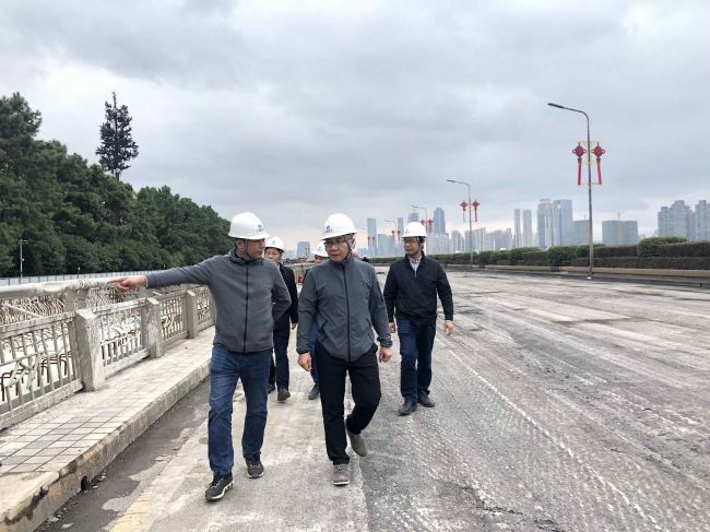 检查现场1。。。。。林鹏飞 摄（修图）.jpg