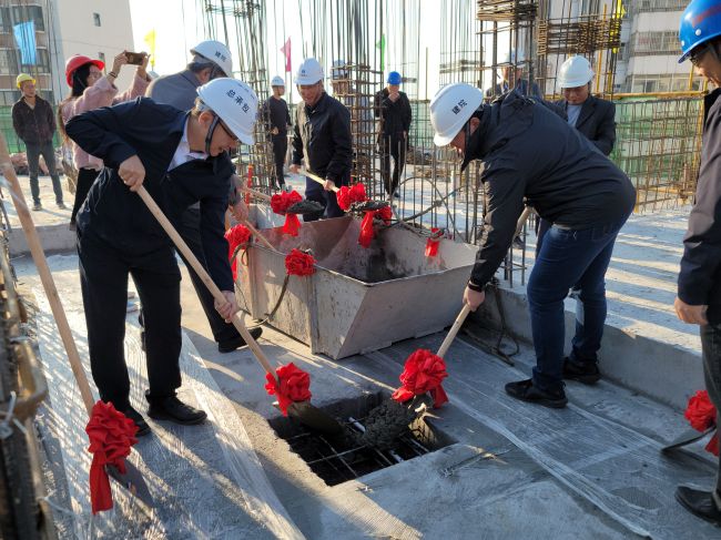 封顶现。。。。。ㄐ尥迹.jpg