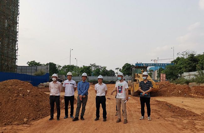 检查现场。。。。。。陈柳林 摄（修图）.jpg