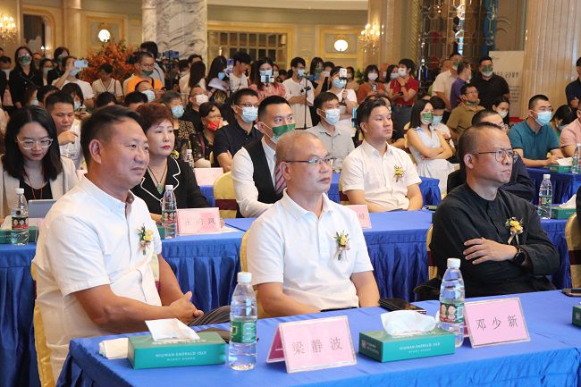 邓少新寓目项目宣传影像。。周煜川 摄（修图）.jpg