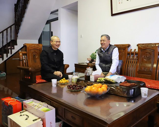 慰问现。。。。ㄐ尥迹0.jpg