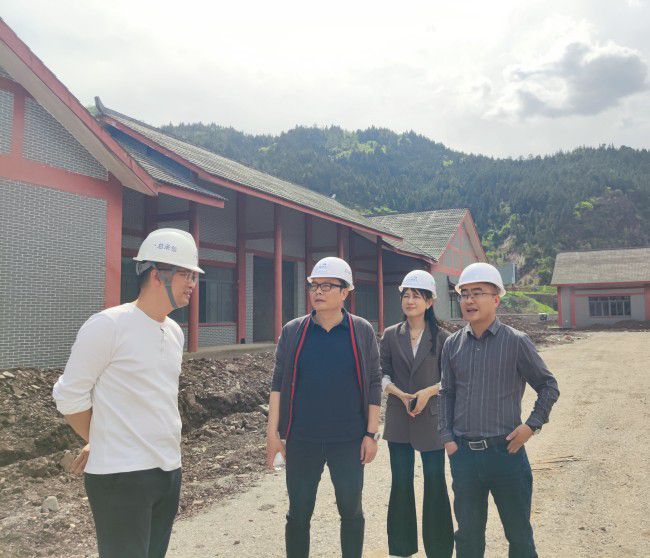 检查现场。。班华朋 摄（修图）.jpg