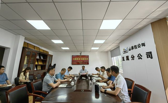 聚会现场。。。。。。潘文君 摄（修图）.jpg