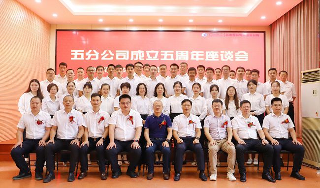 合影。。。。。。杨钰 摄（修图）.jpg