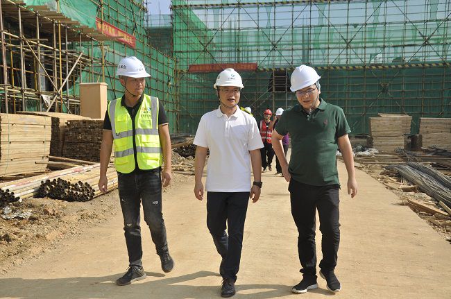 检查现场。。。王瑾贞 摄（修图）.jpg