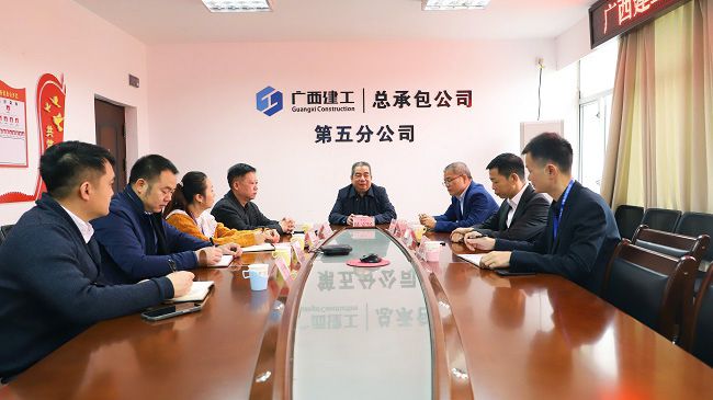 座谈现。。。。ㄐ尥迹1.jpg